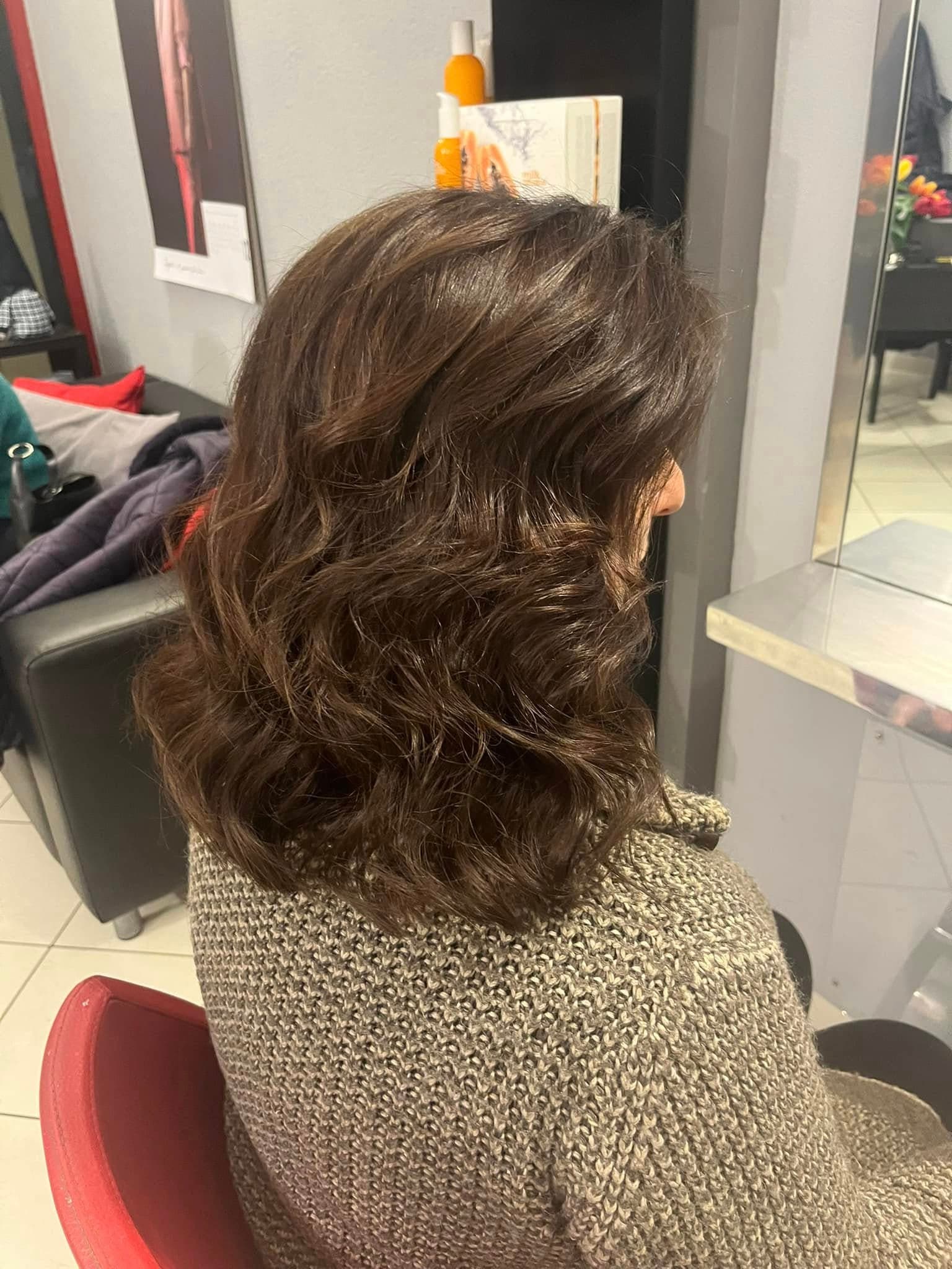 Lavoro su capelli realizzato nel salone Ricci & Capricci (2)