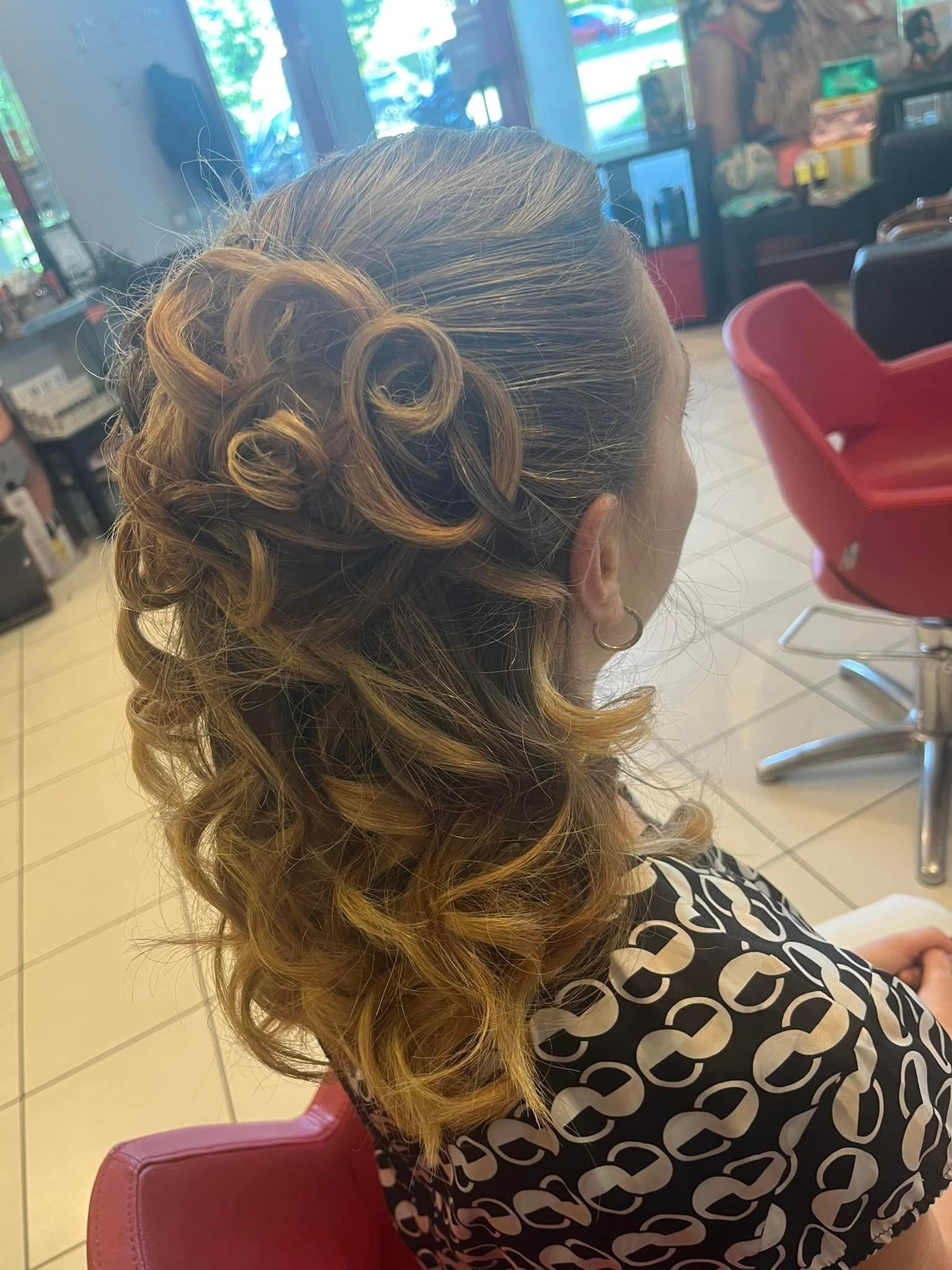 Lavoro su capelli realizzato nel salone Ricci & Capricci (4)